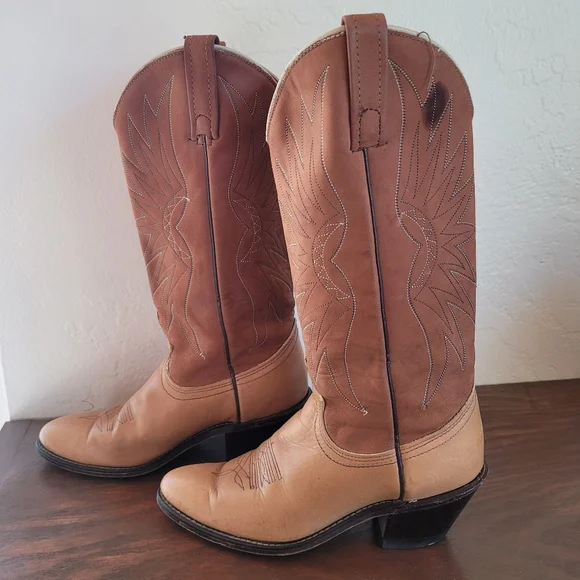 ACME Two-Tone Brown Tan Western Heeled Boots - Picture 3 of 8
